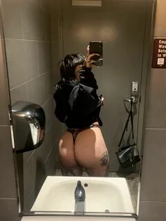 Slideshow starbucks nudes.