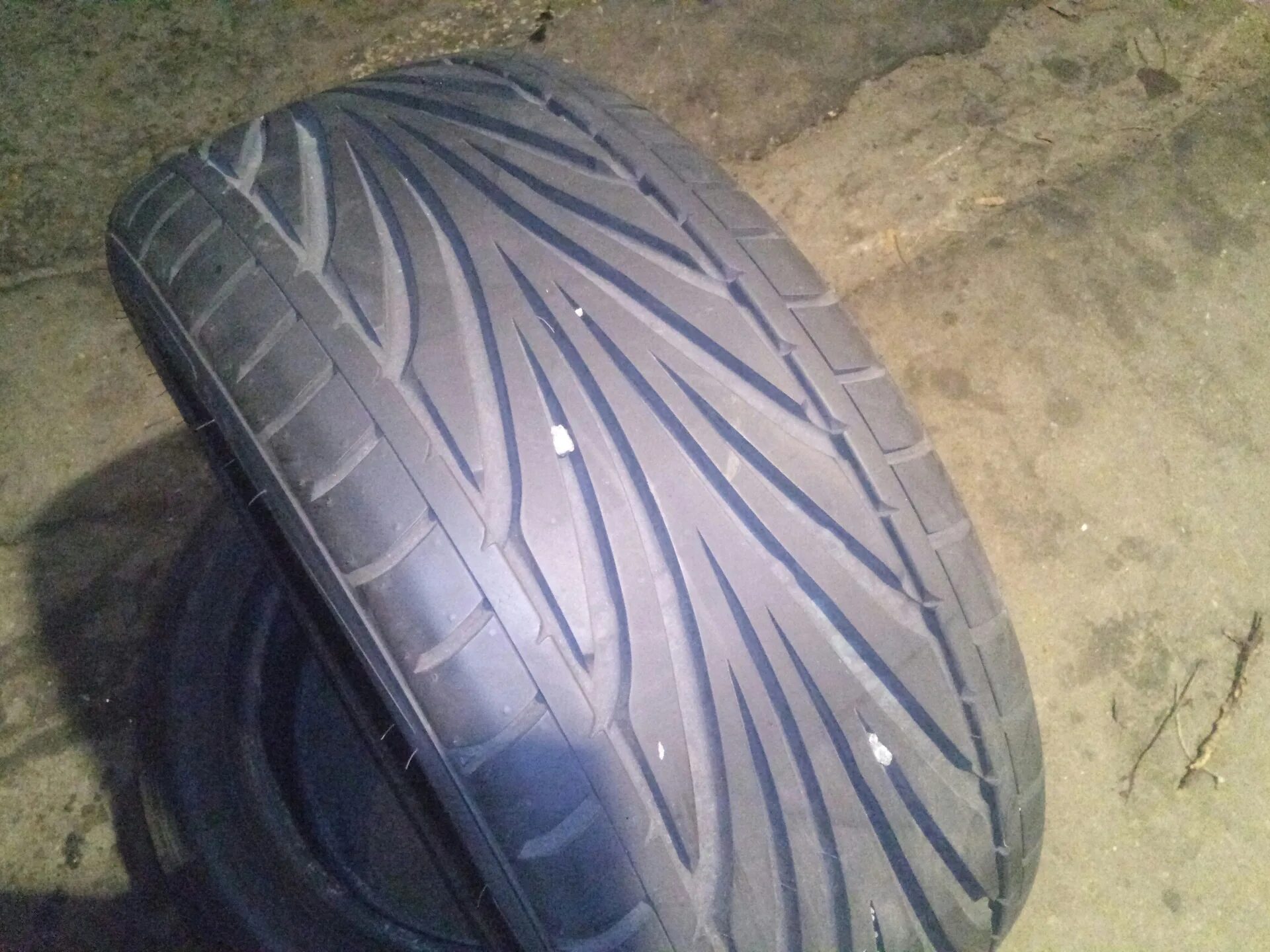 Резина 45 б у. 215/45 R15. 215 55 15 Honda. Резина 215/45. Резина 215/45r1.