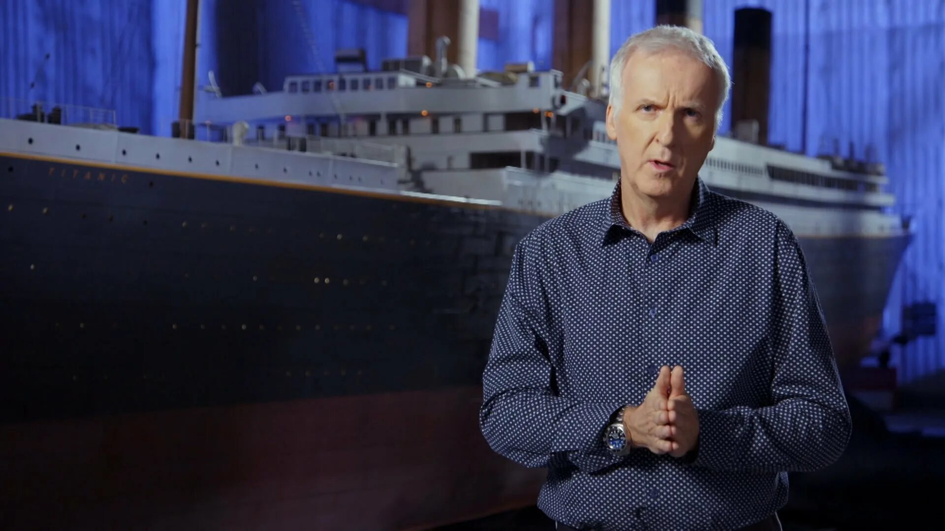 Режиссер снявший сенсацию 5 букв. Джеймс кэмерон. джеймс кэмерон titanic. джеймс кэмерон 1997. титаник режиссер джеймс кэмерон.