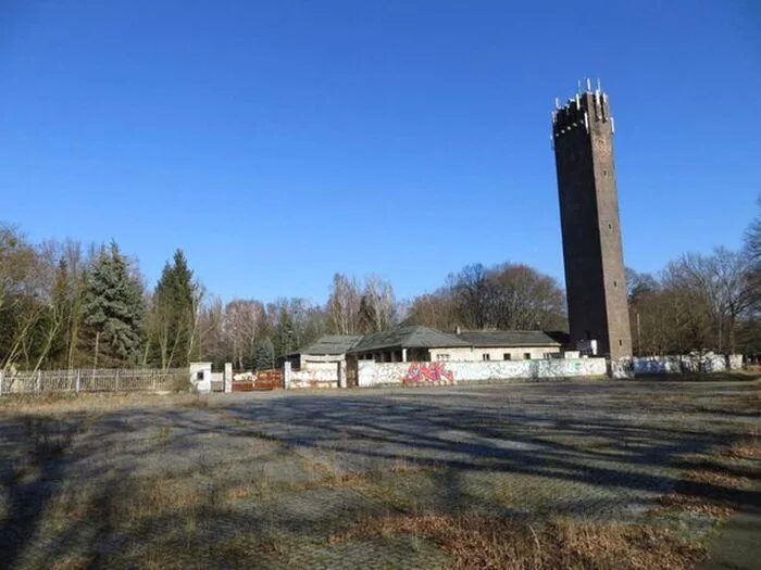 Школа в военном городке крампниц германия. Крампниц военный городок. Крампниц гсвг. Потсдам крампниц. Гарнизон крампниц.