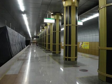 Метро золотая