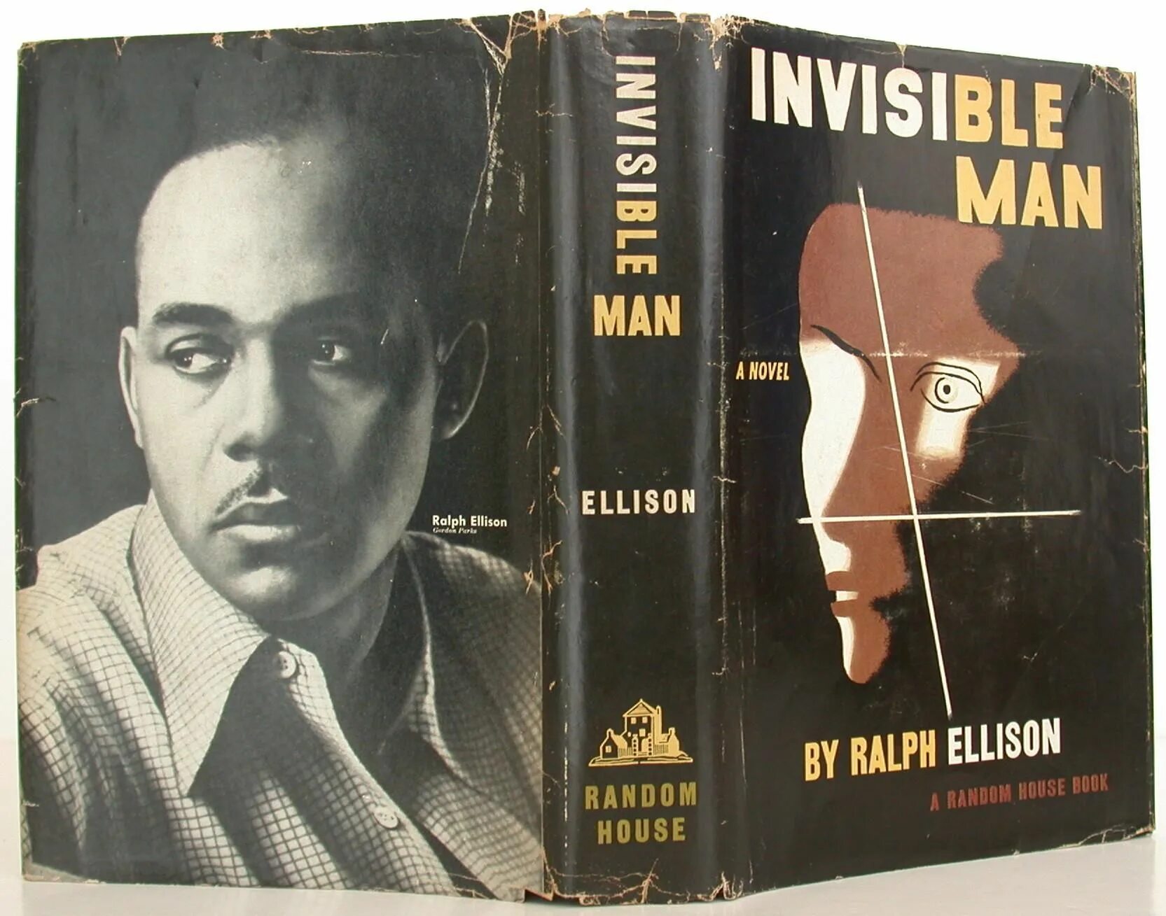 Invisible man book. Ральф эллисон невидимка. ральф эллисон человек-невидимка. the invisible man book. человек-невидимка, ральф эллисон обложка.