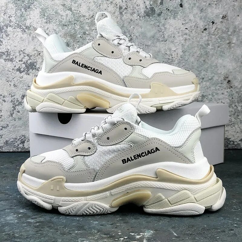 Кроссовки найк баленсиага. Баленсиага кроссовки 2023. Balenciaga triple s off white. Кеды баленсиага оригинал женские. Кроссовки balenciaga triple s.