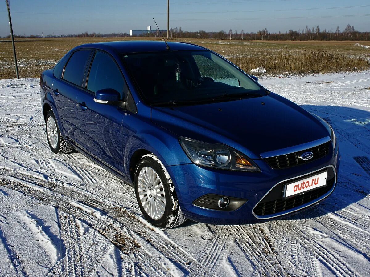 Купить форд фокус недорого. Ford Focus 2 синий. Форд фокус 2 Рестайлинг синий. Форд фокус 2 2009. Ford Focus 2 Рестайлинг.