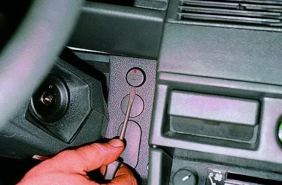 Перемычка иммобилайзера ваз 2109. Перемычка на иммобилайзер ваз 2115. Иммобилайзер ваз 2109. Антенна иммобилайзера ваз 2114. Иммобилайзер ваз 2109.