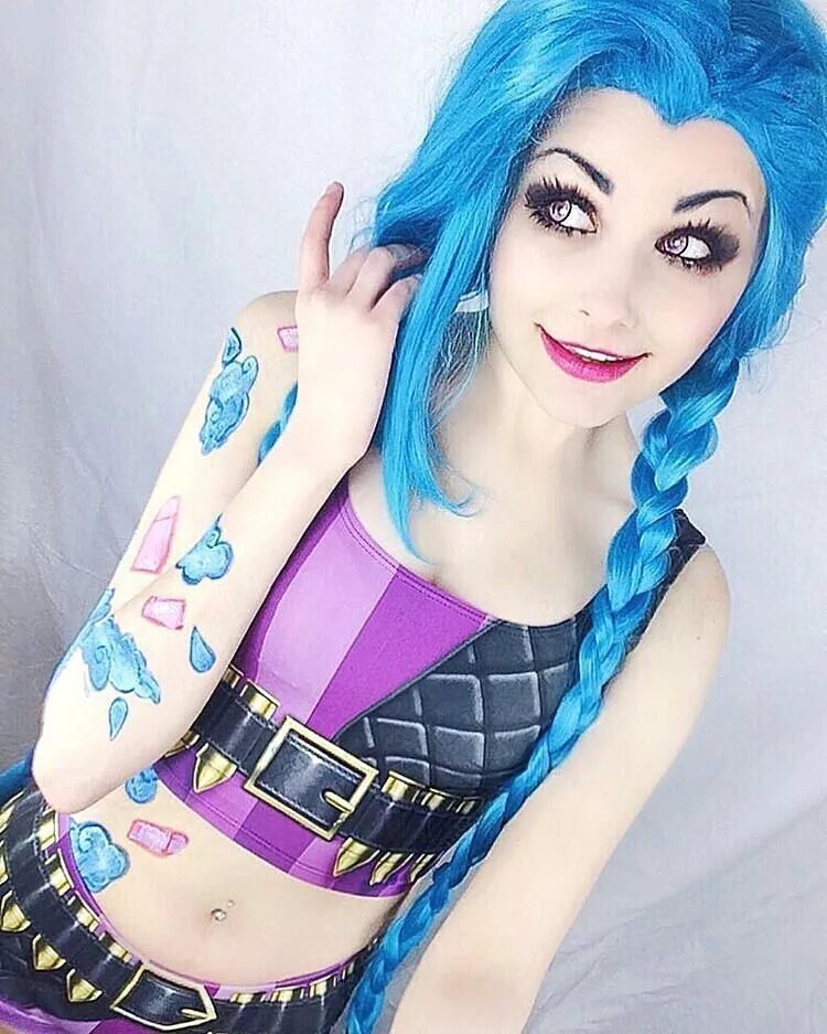 Jinx cosplay. Джинкс. Jinks Cosplay. Jinx косплей. Макияж Джинкс.