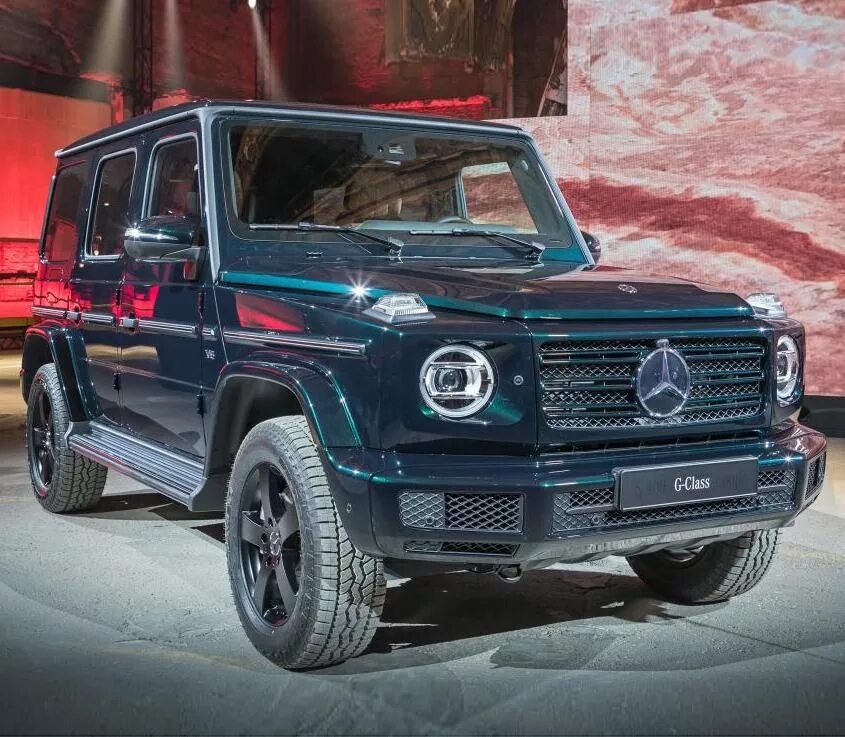 Гелик обзор. Mercedes Benz g-class g500. Mercedes Benz g64. G class 2018. Гелендваген Мерседес Гелендваген.