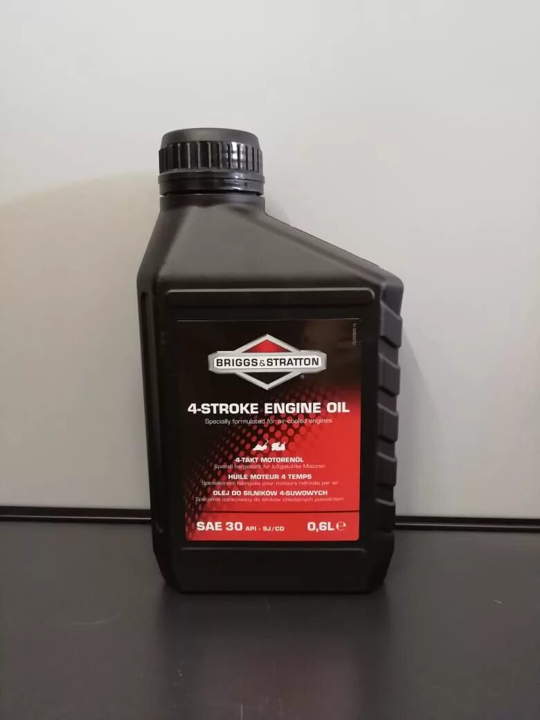 Масло в двигатель мотоблока ока. Масло briggs stratton sae 30 для 4-х тактных двигателей. масло для мотоблока 4 тактное sae 30. масло для мотокультиватора 4-х тактного двигателя. масло моторное для мотоблока бриггс страттон.