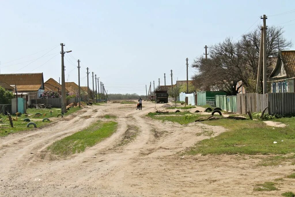 Лагань город в Калмыкии. Город Лагань Республика Калмыкия Каспийское море. Город Лагань Астраханская область. Лагань Республика Калмыкия достопримечательности.