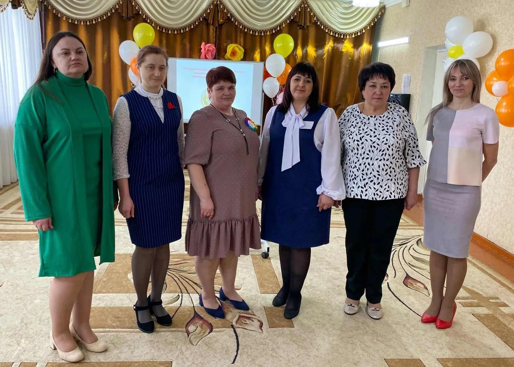 конкурс воспитателей детских садов 2023. детский сад 75 энгельс. конкурс воспитателей детских садов 2023. воспитатель года. финалист конкурса воспитатель года.