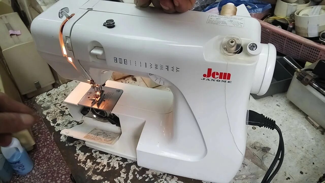 Швейная машинка janome нижняя нить