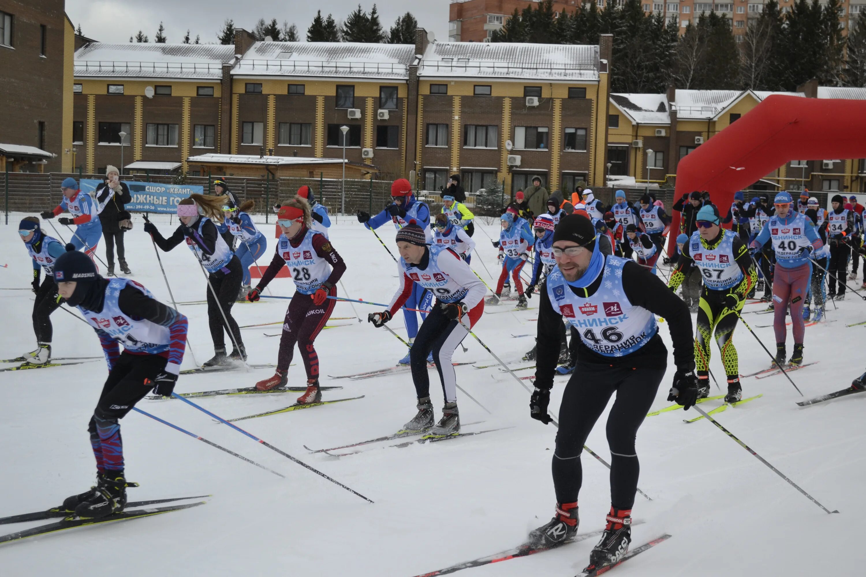 лыжи. лыжня россии в обнинске 2008. лыжная гонка пермь. лыжня обнинска 2024.