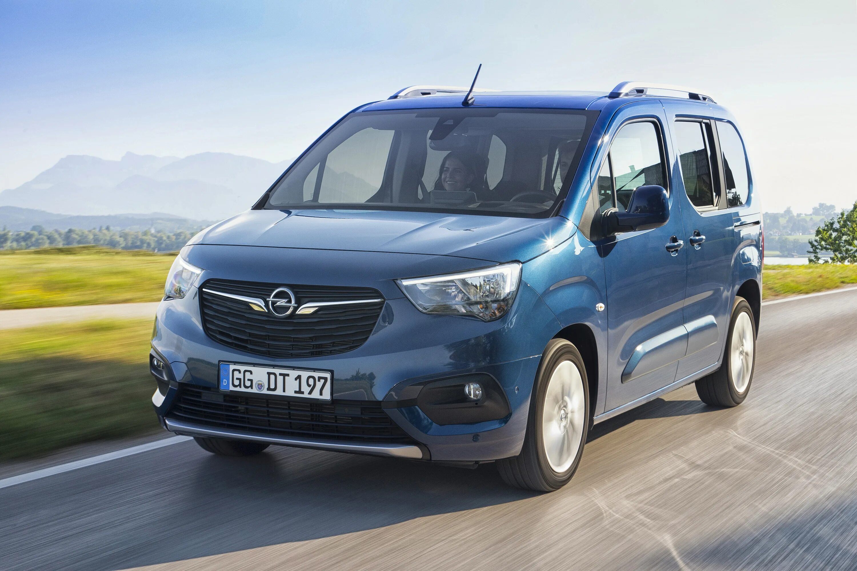 Opel Combo Life 2018. Opel Combo 2020. Опель комбо лайф 2020. Opel Combo 2021.