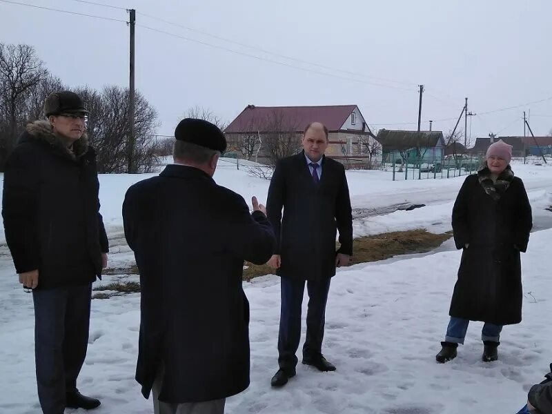 Сколько население села. Село бекетовка иссинский район. глава администрации село грязново. иссинский глава. население села осокино калачинский район.