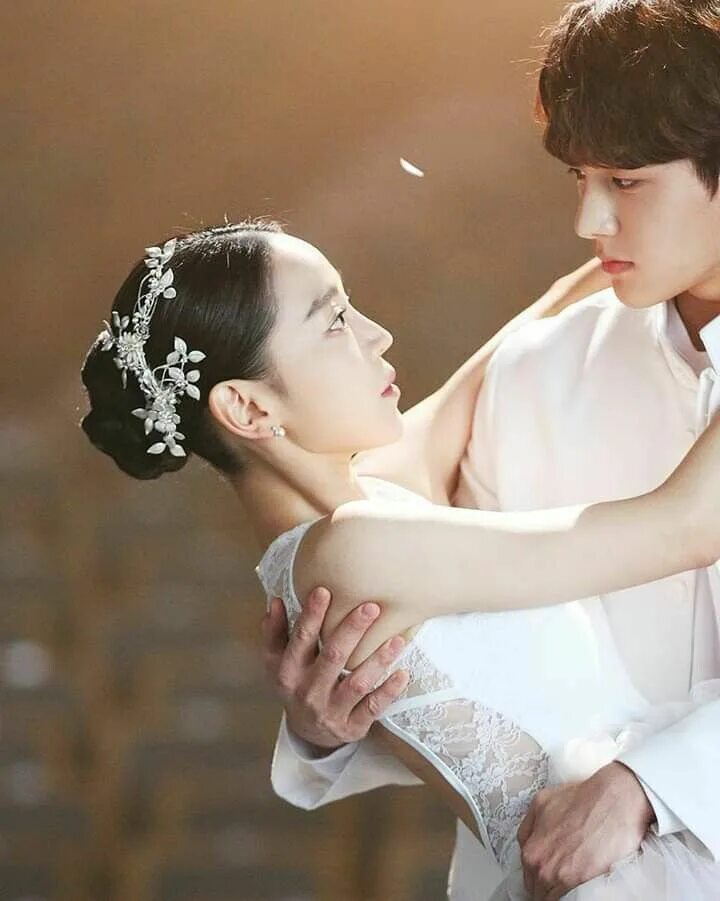 Дорама брак корея. Офисное свидание в слепую дорамп. Единственный дорама 7. Единственный дорама 7. Единственный дорама 7.