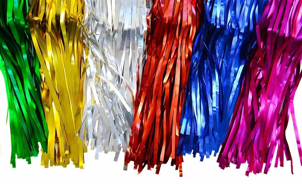 Коричневый дождик новогодний. Сноу бум дождик 15х100см 0,3см пвх, 6 цветов, my182. Из чего сделан дождик новогодний. Украшение мишурой. Мишура.