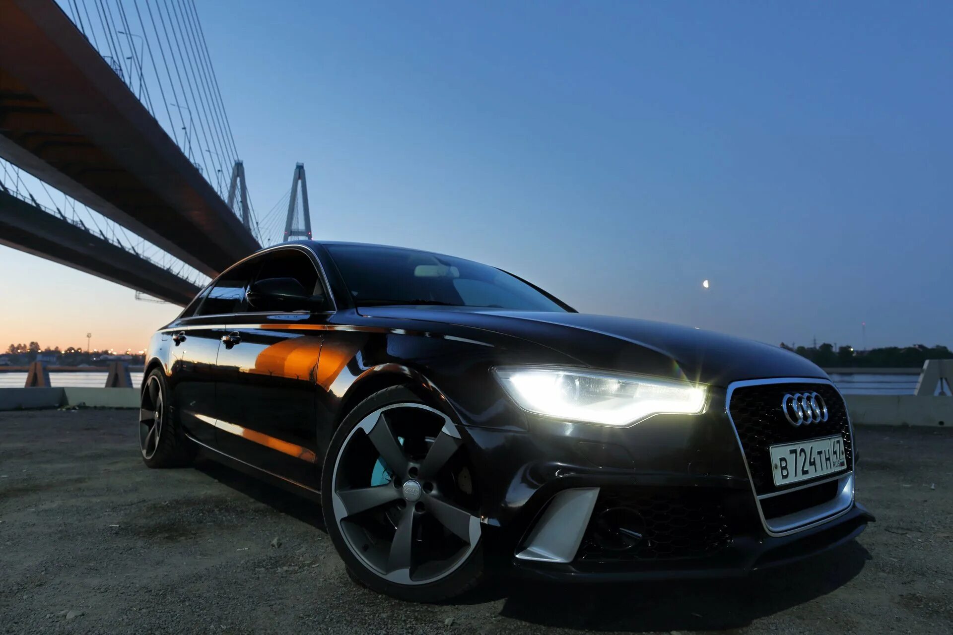 Черно белая ауди а4. Audi a3 dark. Audi s5 drive2. Audi rs5 белая. Ауди а6 с5.