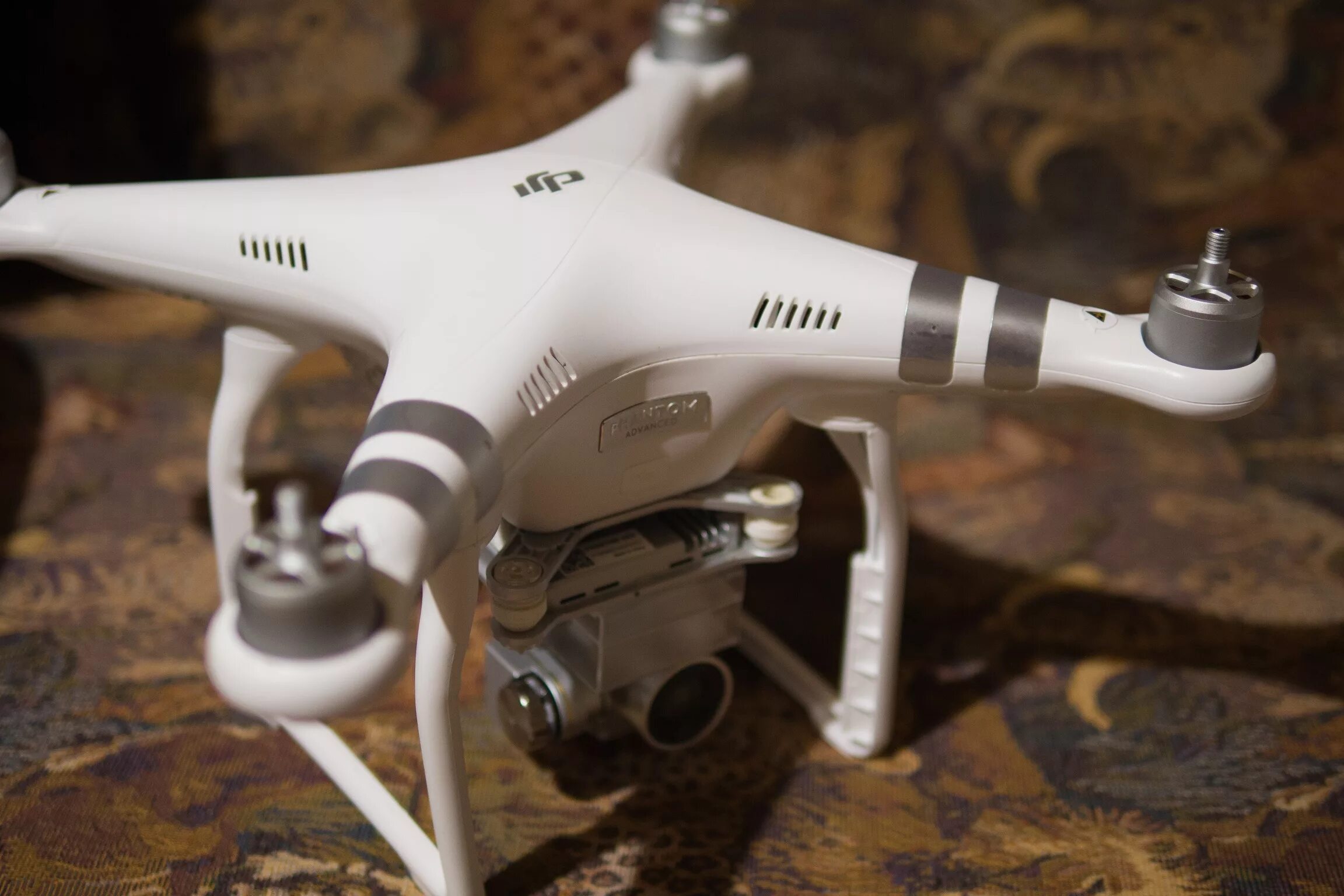 Купить фантом про. DJI Phantom 3. DJI Phantom 3 Advanced. DJI Phantom 603. Пульт DJI Phantom 3 Advanced.