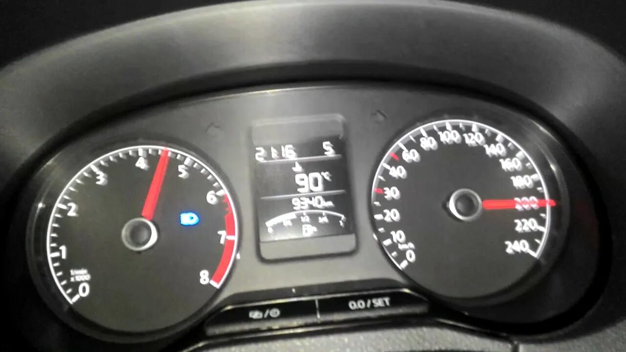 Мм polo sedan индикатор топливо. Поло седан поломки. Trip фольксваген поло. Поло седан поломки. Абс фольксваген поло.