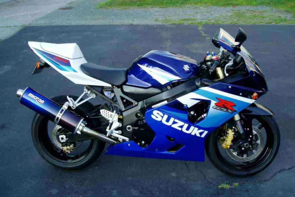 Сузуки GSX 600. Suzuki GSX-r600. Suzuki GSR 600. Сузуки GSX R 600.