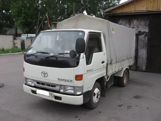 Toyota dyna toyoace. Toyota lite ace truck. Toyota dyna 2021. Тойота дюна грузовик 1999. Корейский полноприводный грузовичок.