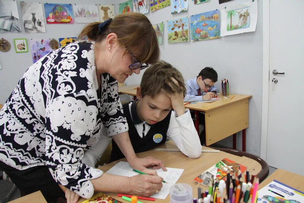 Вопросы частной школе. Эрудит школа Москва Таганка. Школа Эрудит Москва. Школа Эрудит Новорогожская 26. Школа Эрудит Москва Новорогожская улица.