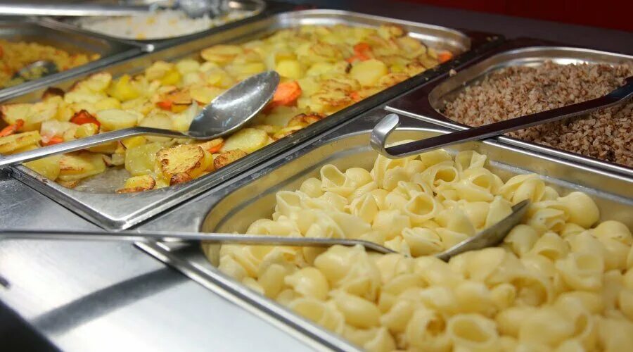 шведский стол в лагере. гранд-отель mercure seef - all suites. туры с питанием в москву. туры с питанием в москву. туры с питанием в москву.