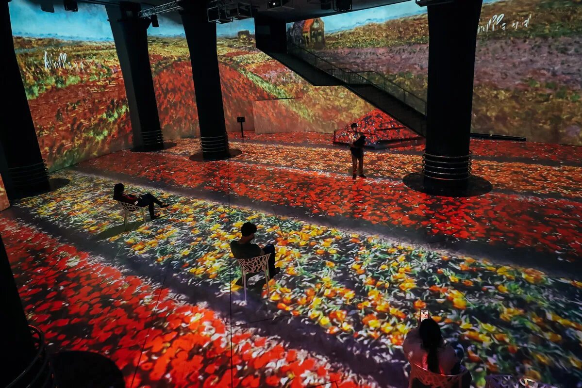 Immersive trailer experience. Claude monet immersive exhibition. иммерсивное искусство. immersive exhibition. immersive experience park.