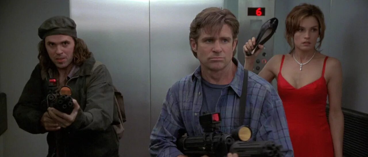 Омут фильм 2021. Глубокие воды фильм 2022. Тихие воды фильм 2022. Полночь дорама 2021. Фамке янссен подъем с глубины.