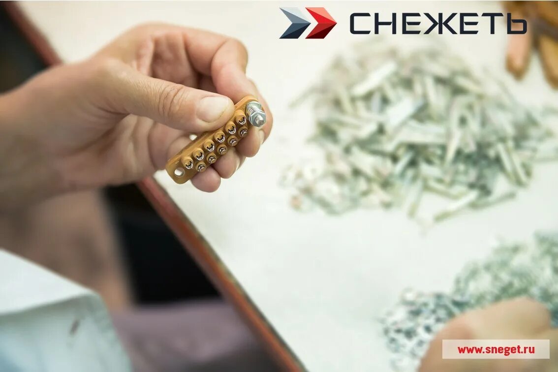 Завод снежеть белые берега. Завод снежеть белые берега. Снежеть белые берега. Завод снежеть брянск. Белые берега завод.