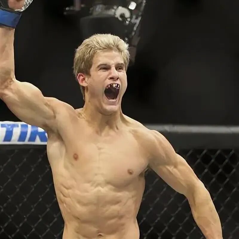 Самый молодой боец ufc. Сейдж норкат юфс. боец юфс сейдж норткотт. молодой боец ufc блондин. боец юфс блондин молодой.