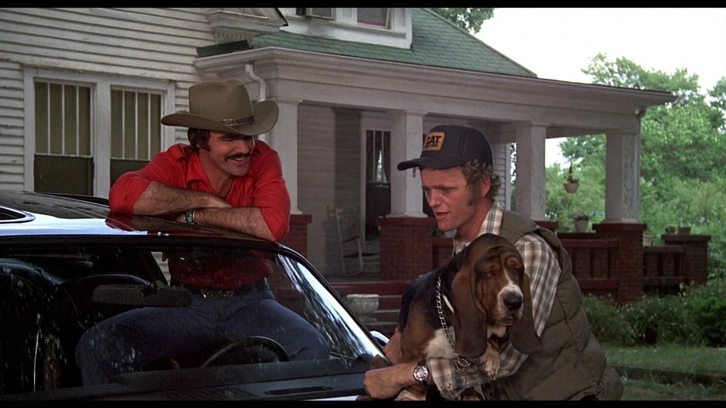 Смоки и бандит (smokey and the Bandit) 1977. Берт Рейнольдс Смоки и бандит. Включи про бандита