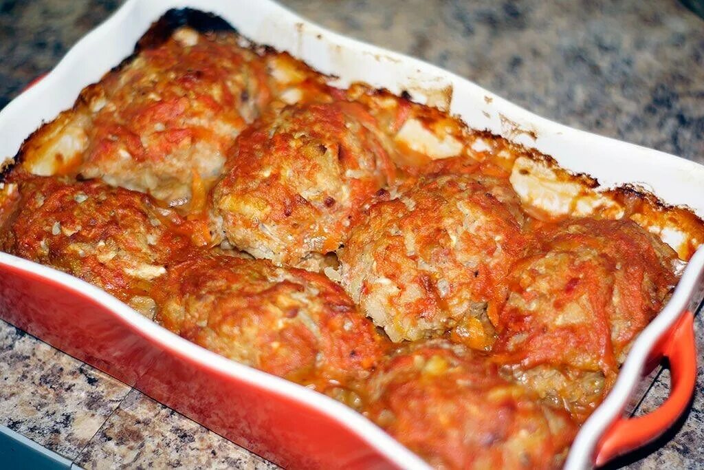 Ленивые голубцы с капустой рисом в духовке. Голубцы с китайской капустой. Ленивые голубцы с капустой рисом и фаршем в духовке. Голубцы в духовке пп. Голубцы в духовке пп.