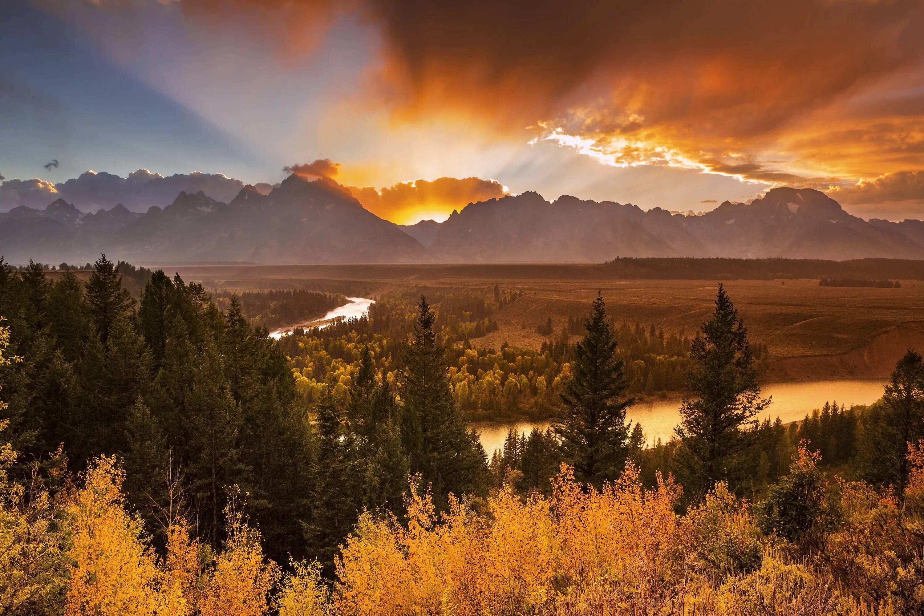 Самый ранний восход. Джексон Хоул Вайоминг национальный парк Титон. Осень Вайоминг. Grand-Teton-National-Park-Wyoming. Закат в горах.