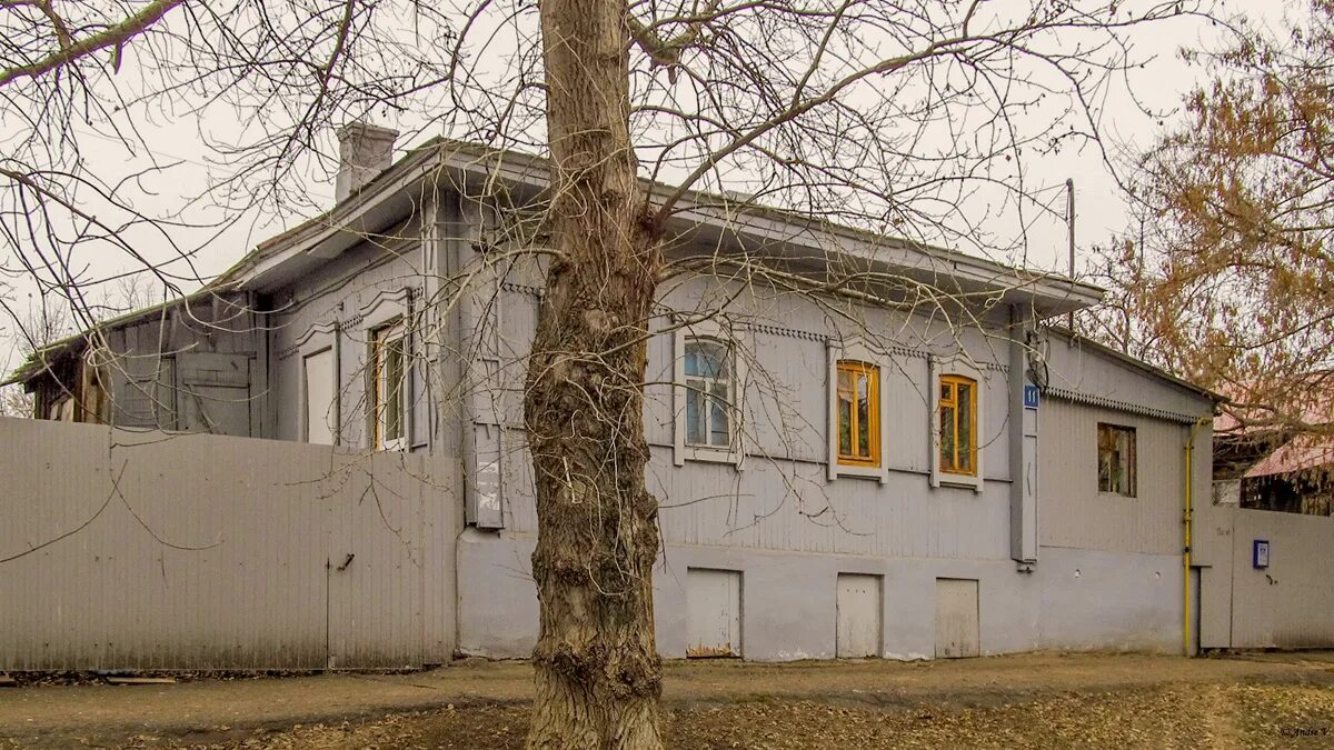 Короленко 9 екатеринбург. Уфа ул абрамова. Клавдии абрамовой 1 уфа. Улица клавдии абрамовой 5. Памятник к и абрамовой уфа.