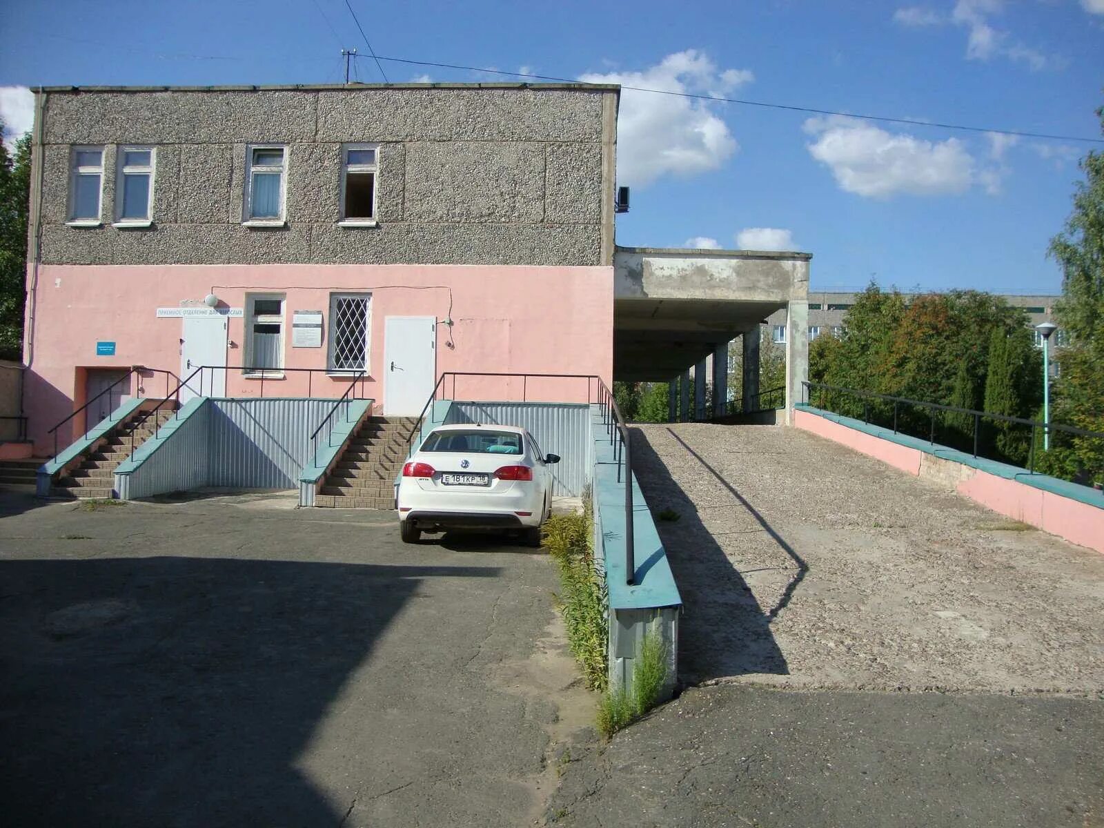 Поликлиника № 1, ГКБ им. С.С. Юдина, Больница им. С.С. Юдина, улица Академика Ми