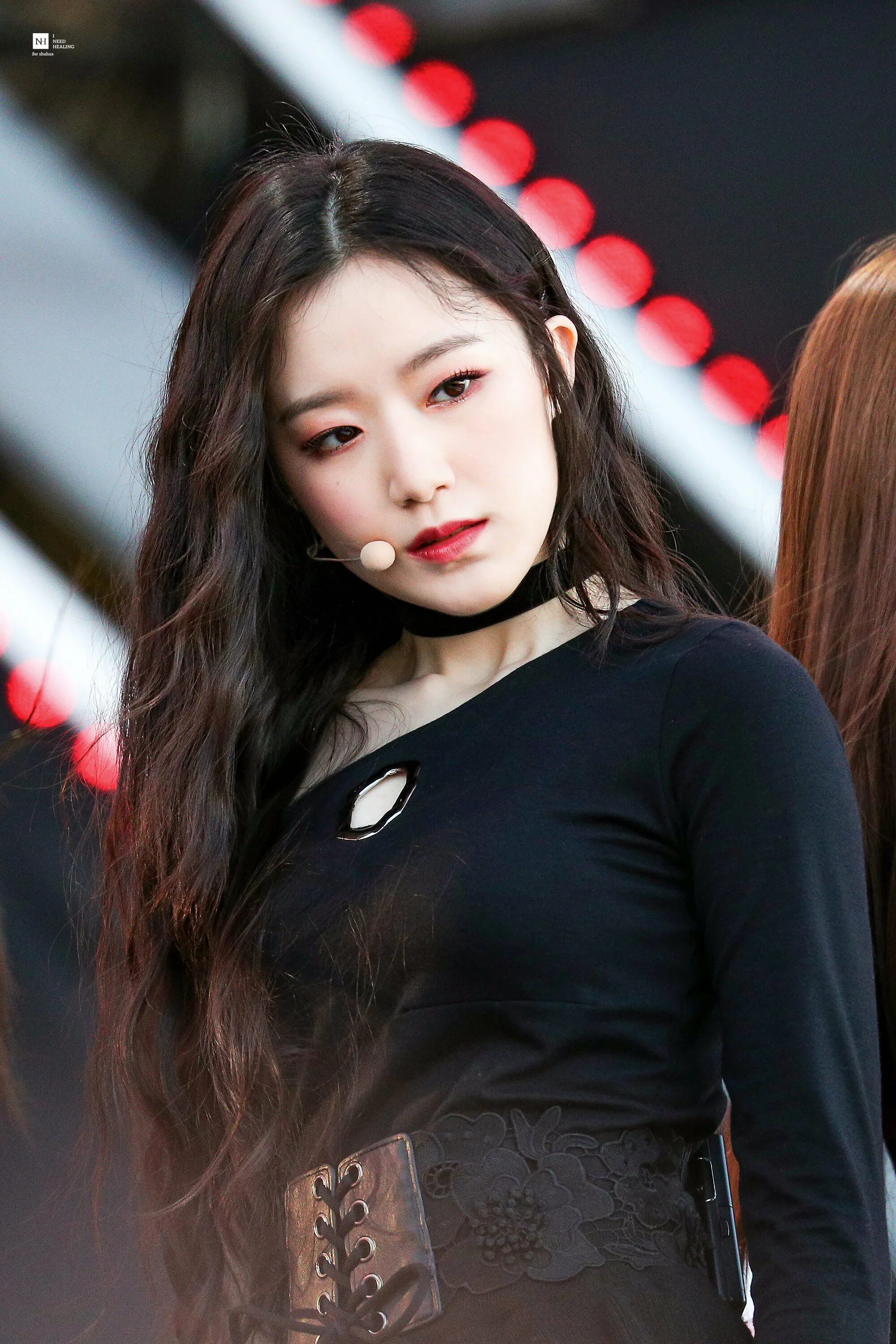 Сколько лет миен из джи. Шухуа айдл. gidle шухуа. shuhua g idle. джи айдол шухуа.