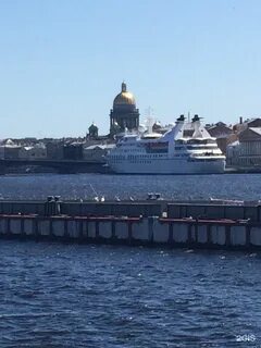 Набережная лейтенанта шмидта санкт петербург фото