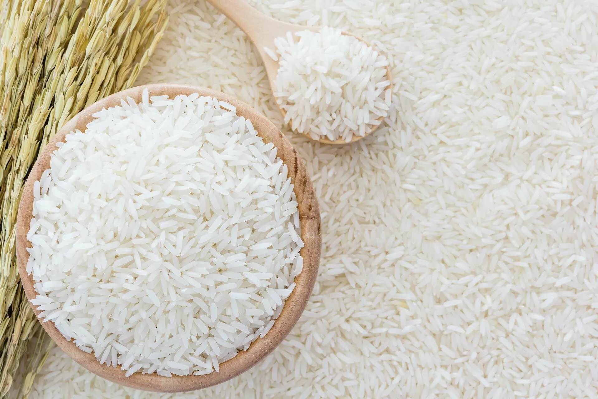 Much rice. Белый рис басмати. Рис Basmati. Рис сорта басмати.