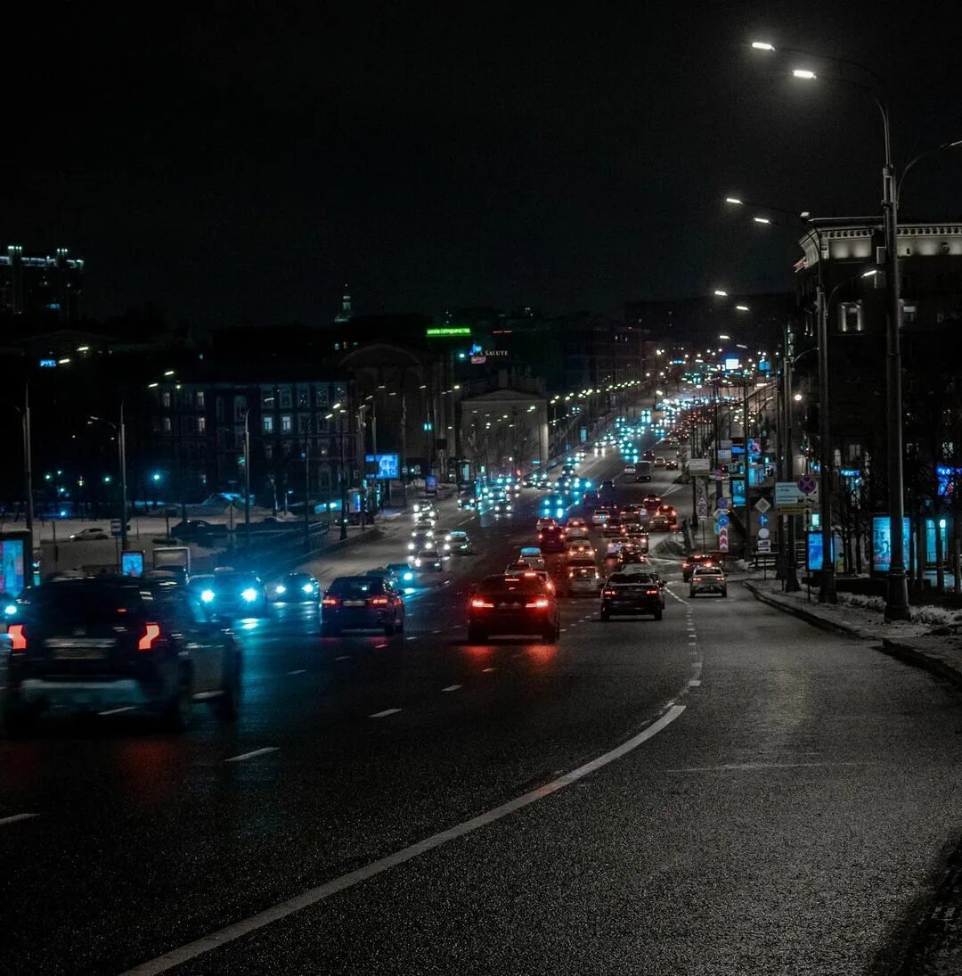 неон город дождь. москва и жизнь. ночной буэнос айрес. ночной город строитель. ночной жизнь фото.