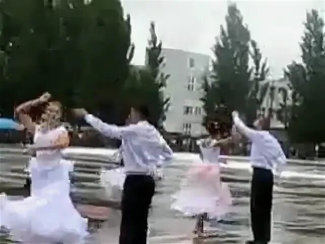 Видео танец вальс мой ласковый. Девушка танцует вальс. Мой ласковый и нежный зверь вальс. Видео танец вальс мой ласковый. Видео танец вальс мой ласковый.