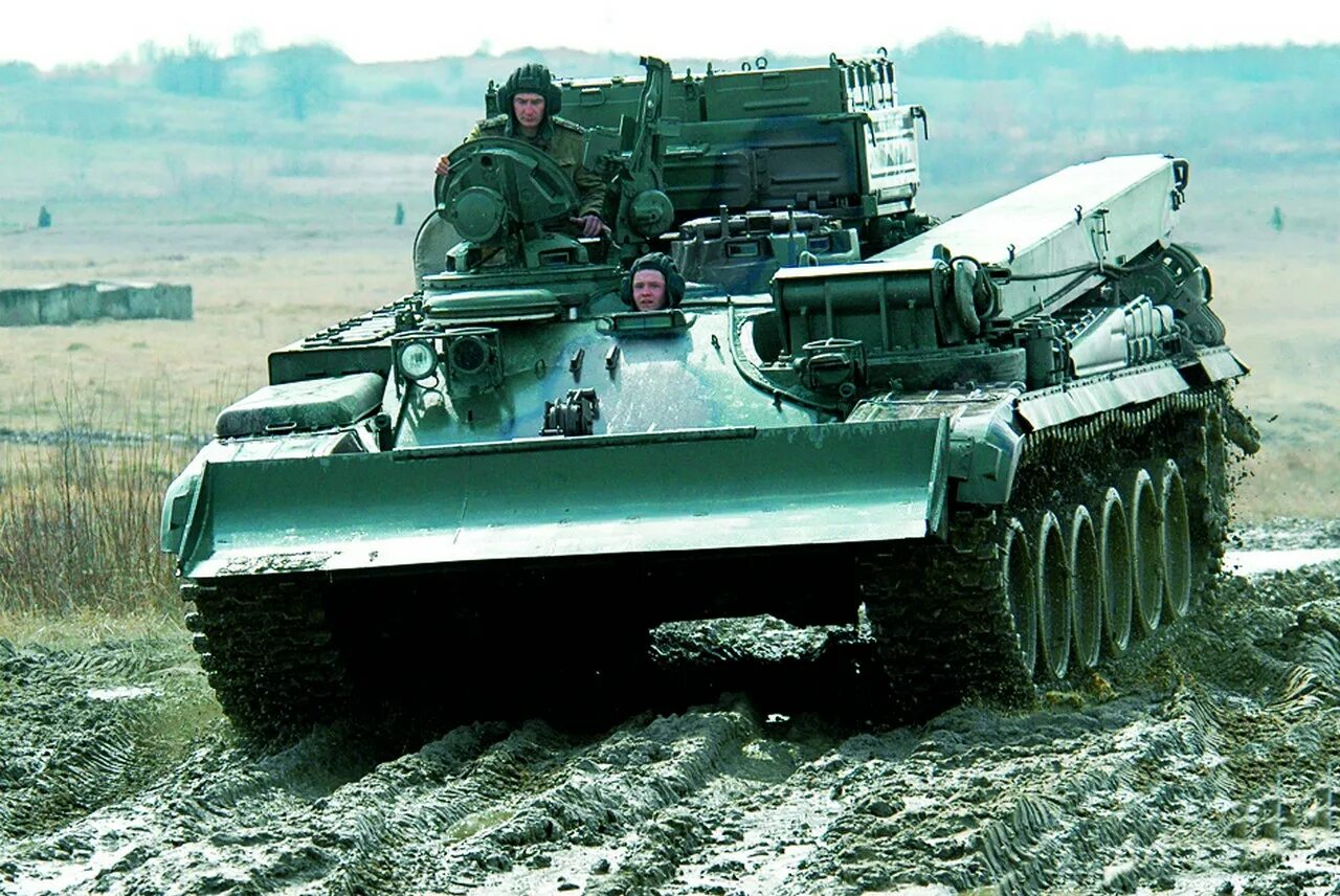 Военный бтс. Танковый тягач БТС-4а. БТС-4 тягач. БТС-5 танковый тягач. БТС-600 БТС-5 танковый тягач.