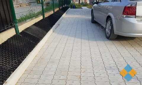 Брусчатка под автомобиль