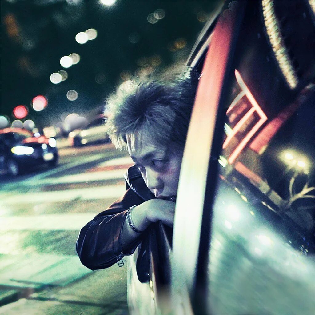 Bloo слушать. Bloo корейский рэпер. bloo khh album. bloo photosession.