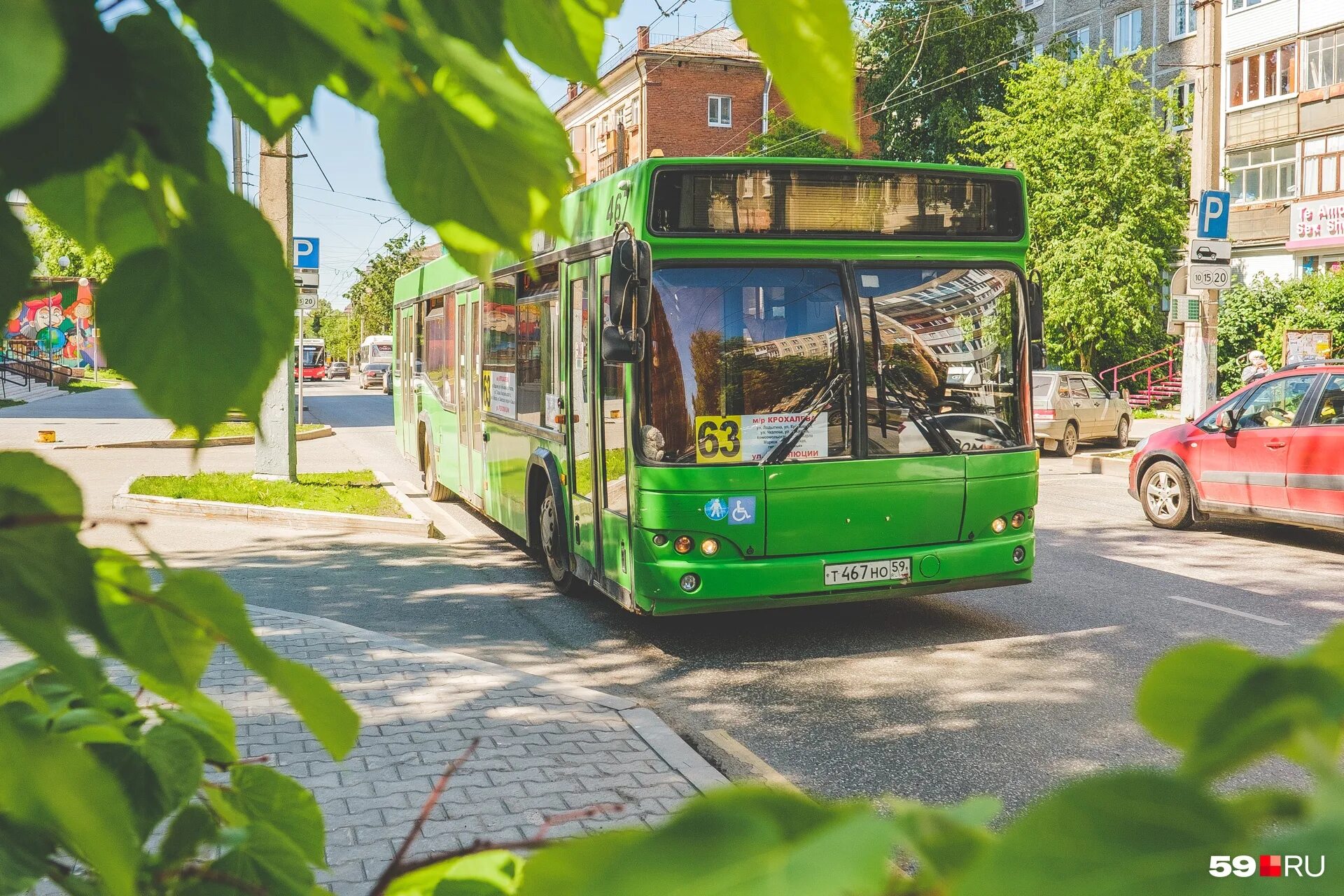 Остановки 59 автобуса пермь. 63 Автобус Пермь. Маршрут 63 автобуса Пермь. 1 Автобус Пермь. Старые Пермские автобусы.