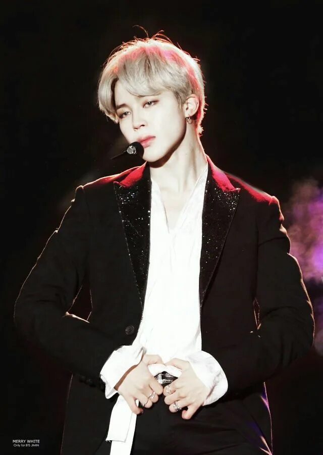 Солист бтс. Вокалисты группы бтс. Солисты из бтс. Вокалисты группы бтс. Япония 90-х.