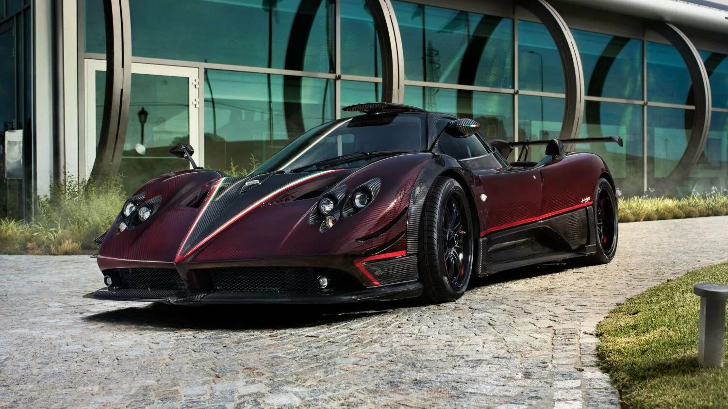 Паганини машина. Машина Pagani Zonda. Пагани зонда 2017. Пагани зонда электрокар. Pagani Zonda q.