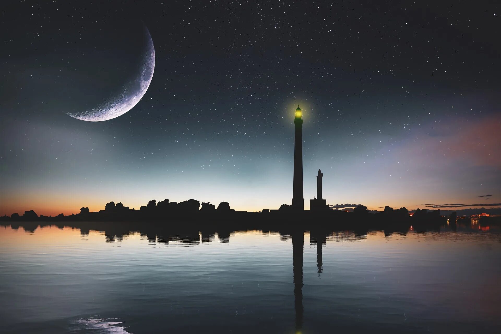 Растущая луна июль 2021. Новолуние в июле. Луна максимально близко телескоп. Полнолуние в декабре 2022. Новолуние во льве.
