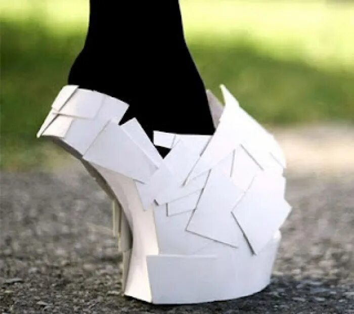 Украсить каблук на туфлях. Как сделать каблуки. Как сделать каблуки. Как сделать каблуки. Туфелька из картона.