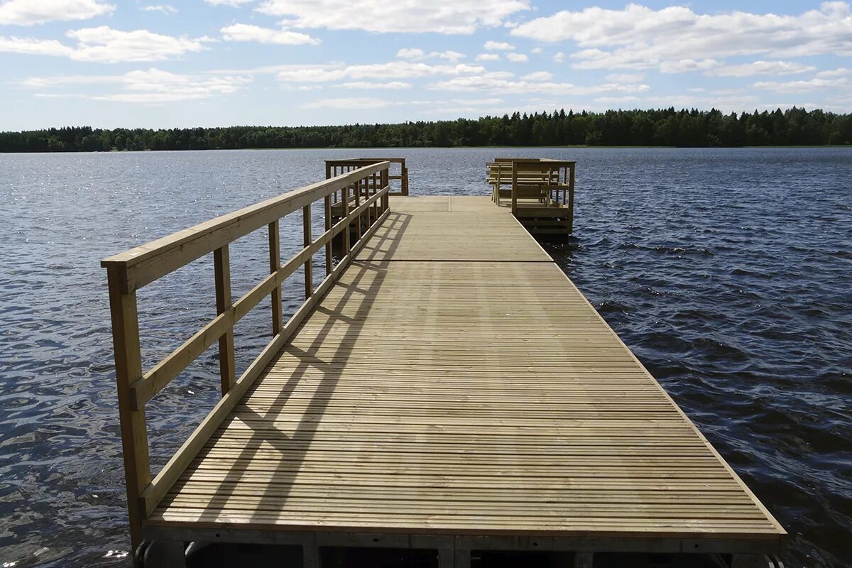 Едимоново мостки. Merdok понтоны. Красивый причал. Благоустройство береговой линии прудов. Причал какой.